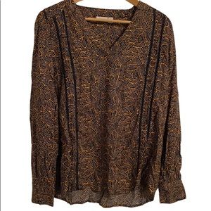 Hinge patterned blouse